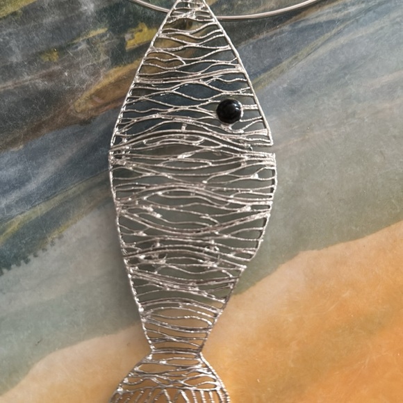 silver fish necklace choker new - Picture 5 of 5